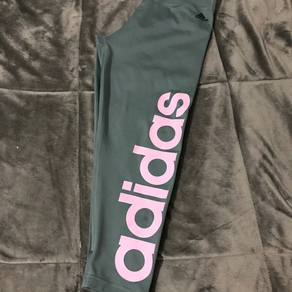 Women’s adidas capris